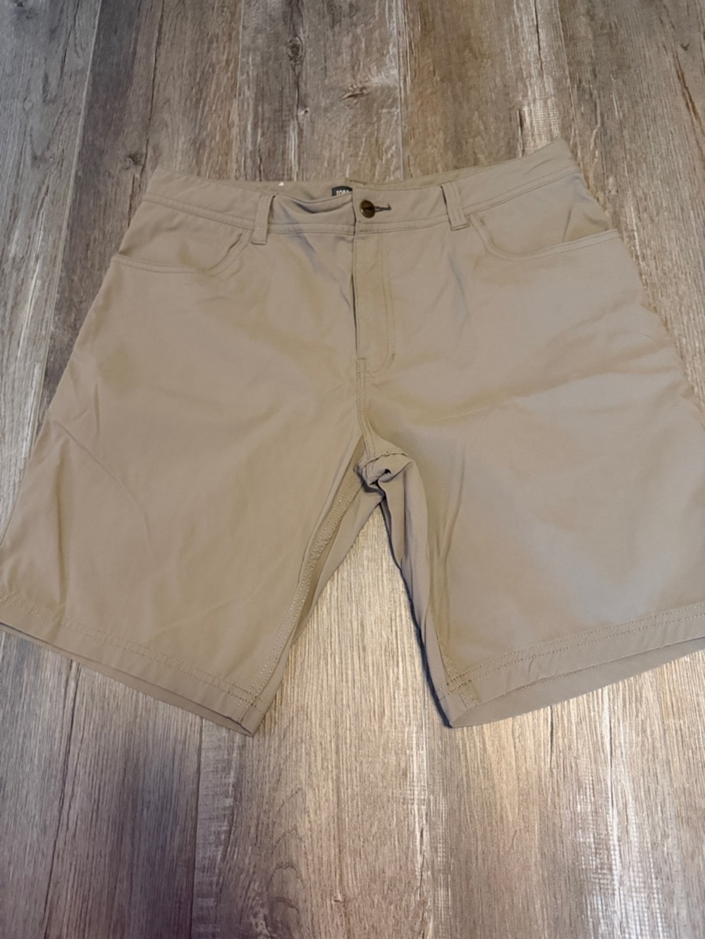 Toad&Co Men's Flat-Front Shorts - Beige
